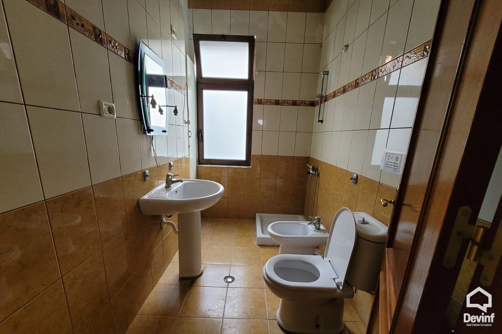 Tirane For Rent Villa Me shume se 4 dhoma Property for school or office located to the Tirana Lake area Office Villa