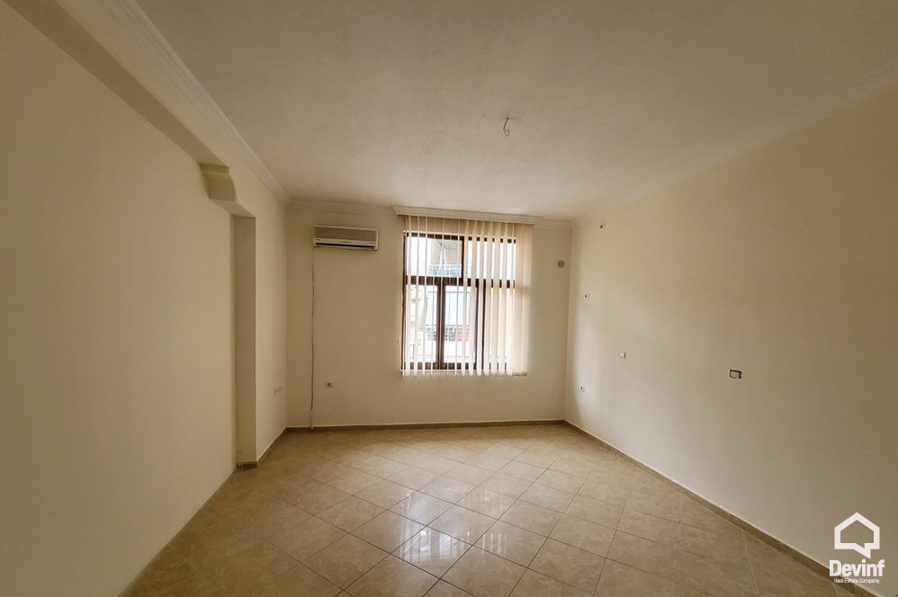 Tirane For Rent Villa Me shume se 4 dhoma Property for school or office located to the Tirana Lake area Office Villa
