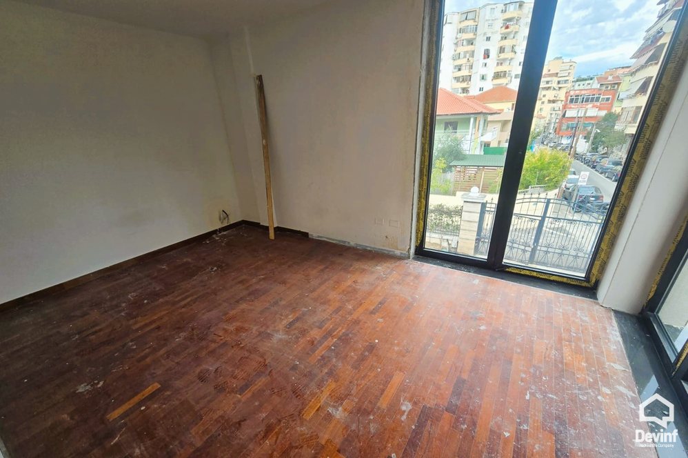 Tirane For Rent Villa Me shume se 4 dhoma Villa situated close to Olimpic Center qender estetike shkolle kursesh kopesht femijesh Villa restorant