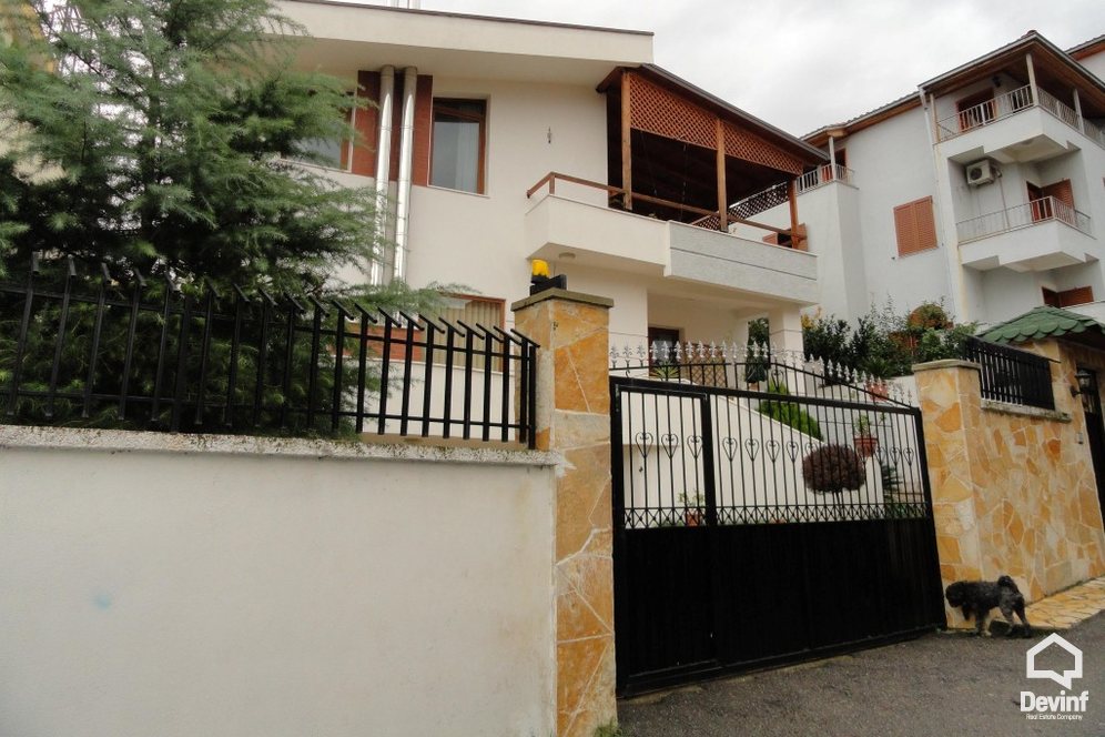 Tirane For Sale Villa  Villa located in villas area near the U.S. Embassy compound Villa