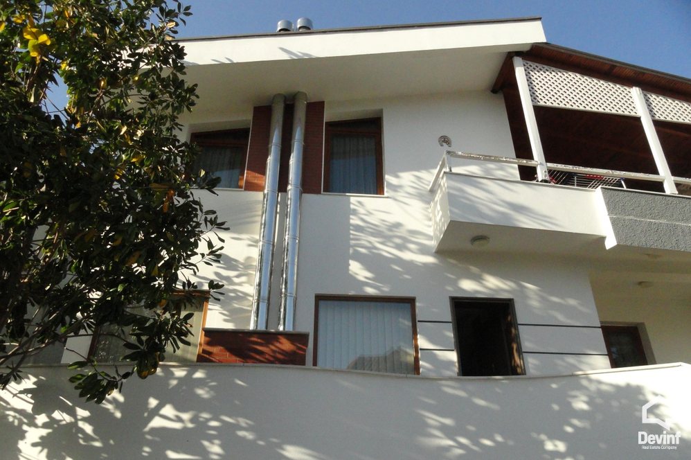 Tirane For Sale Villa  Villa located in villas area near the U.S. Embassy compound Villa