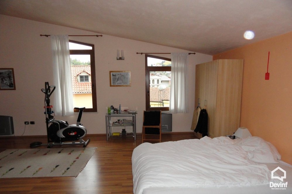 Tirane For Sale Villa  Villa located in villas area near the U.S. Embassy compound Villa