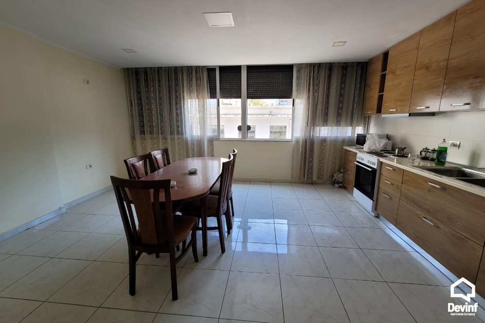 Tirane Shitje Apartament 3+1+G Rruga Myslym Shyri, prane Karburant Kastrati apartament