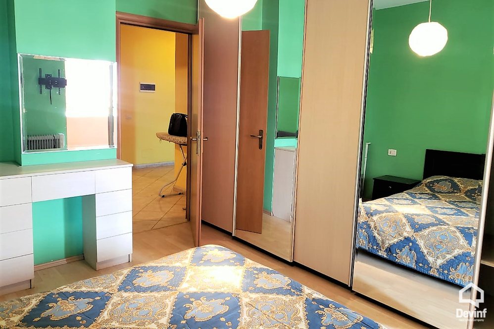 Tirane Shitje Apartament 2+1+A Apartamenti ndodhet ne pallat te ri prane stacionit te trenit apartament kompleks rezidencial