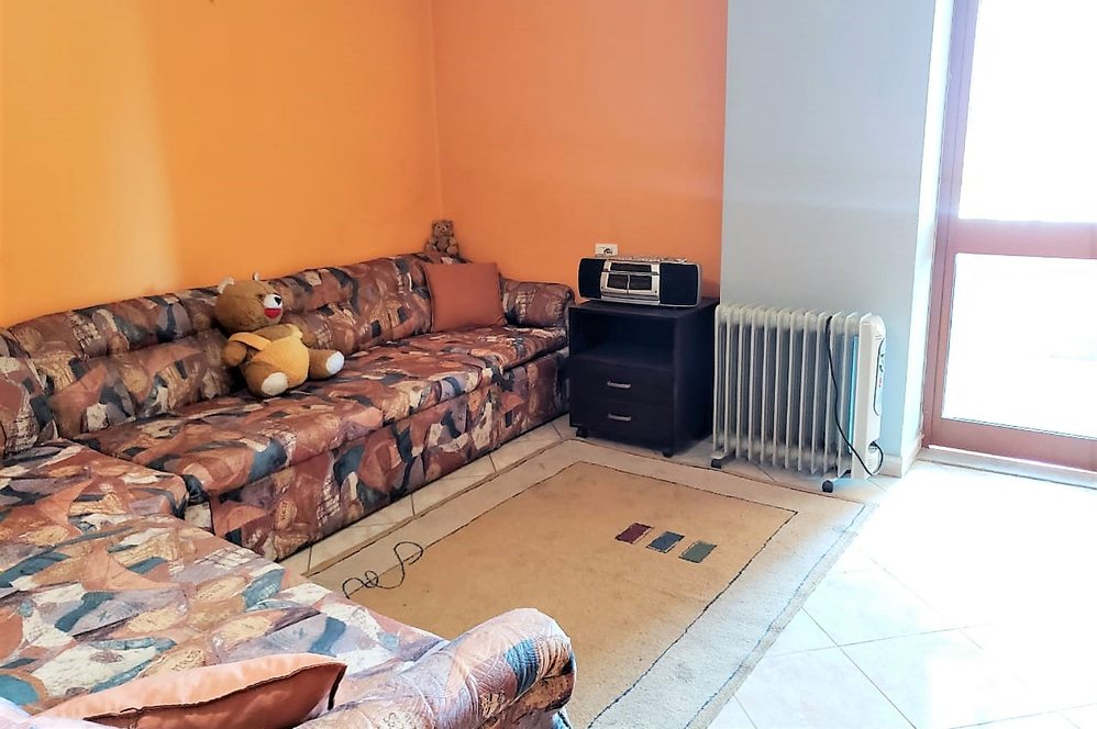 Tirane Shitje Apartament 2+1+A Apartamenti ndodhet ne pallat te ri prane stacionit te trenit apartament kompleks rezidencial