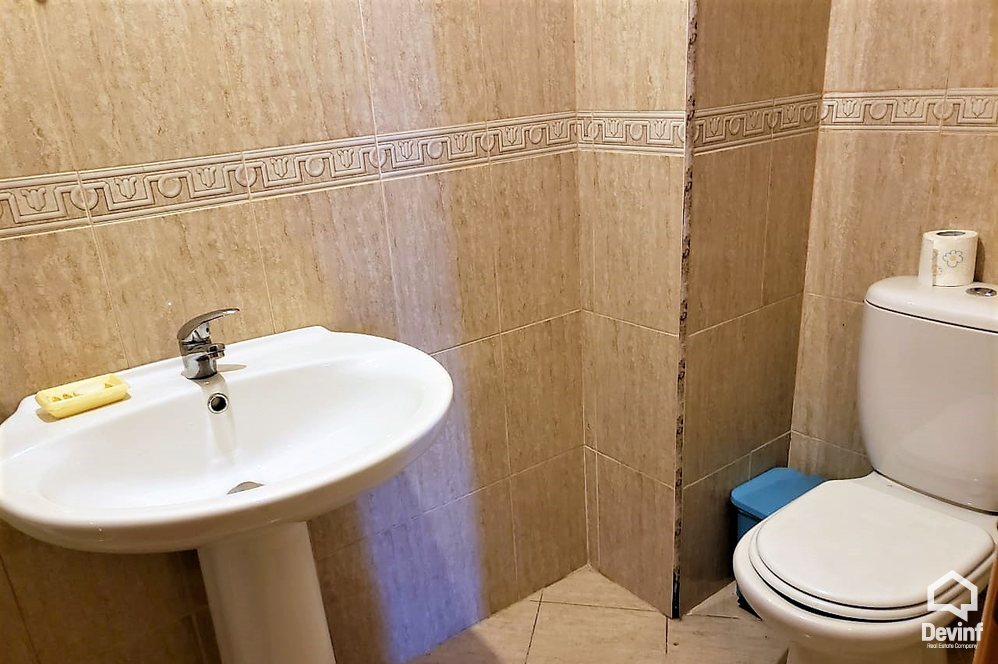 Tirane Shitje Apartament 2+1+A Apartamenti ndodhet ne pallat te ri prane stacionit te trenit apartament kompleks rezidencial