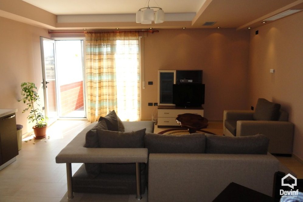 Tirane Qera Apartament 1+1+A Apartament ne nje pallat te ri ne Rr. Myslym Shyri shume prane Qendres Taivan apartament
