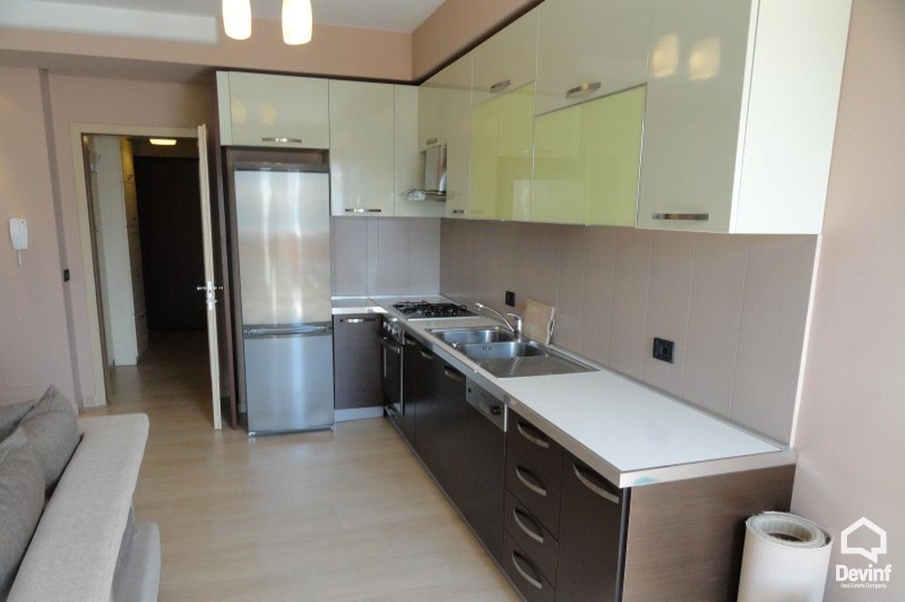 Tirane Qera Apartament 1+1+A Apartament ne nje pallat te ri ne Rr. Myslym Shyri shume prane Qendres Taivan apartament