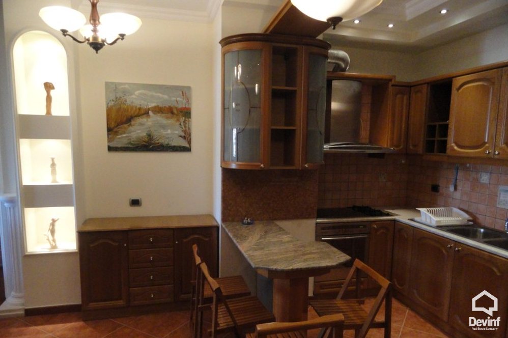 Tirane For Rent Apartment 3+1+A New apartment located in Blloku area Office
