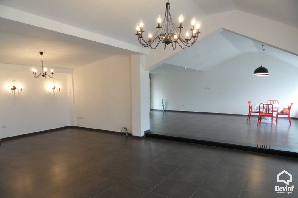 Tirane For Sale Apartment 4+1+A Near the Lake of Tirana Apartment