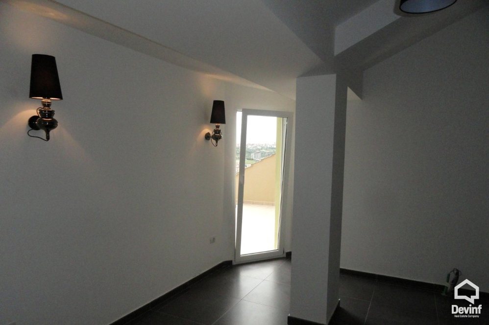 Tirane For Sale Apartment 4+1+A Near the Lake of Tirana Apartment