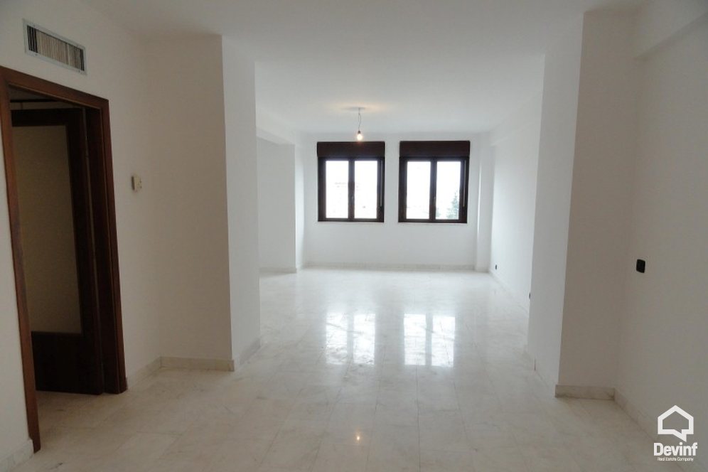 Me Qera Apartament 3+1+G Apartament ne pallat te ri ne qender te Tiranes Tirane
