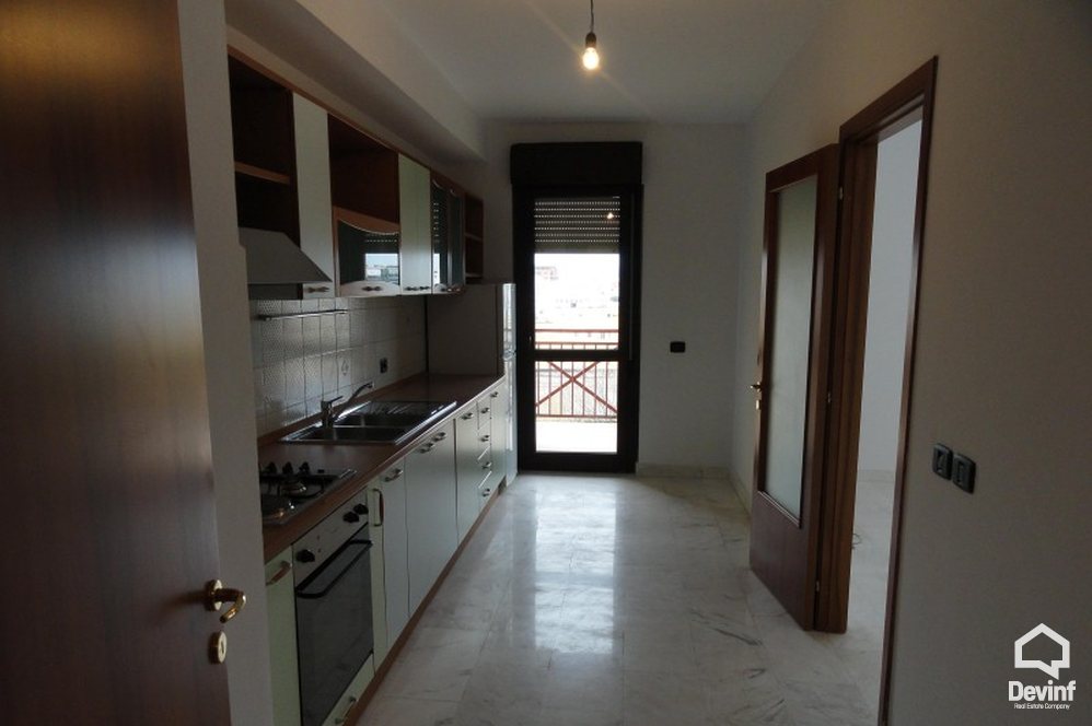 Tirane Qera Apartament 3+1+G Apartament ne pallat te ri ne qender te Tiranes apartament zyre qender biznesi