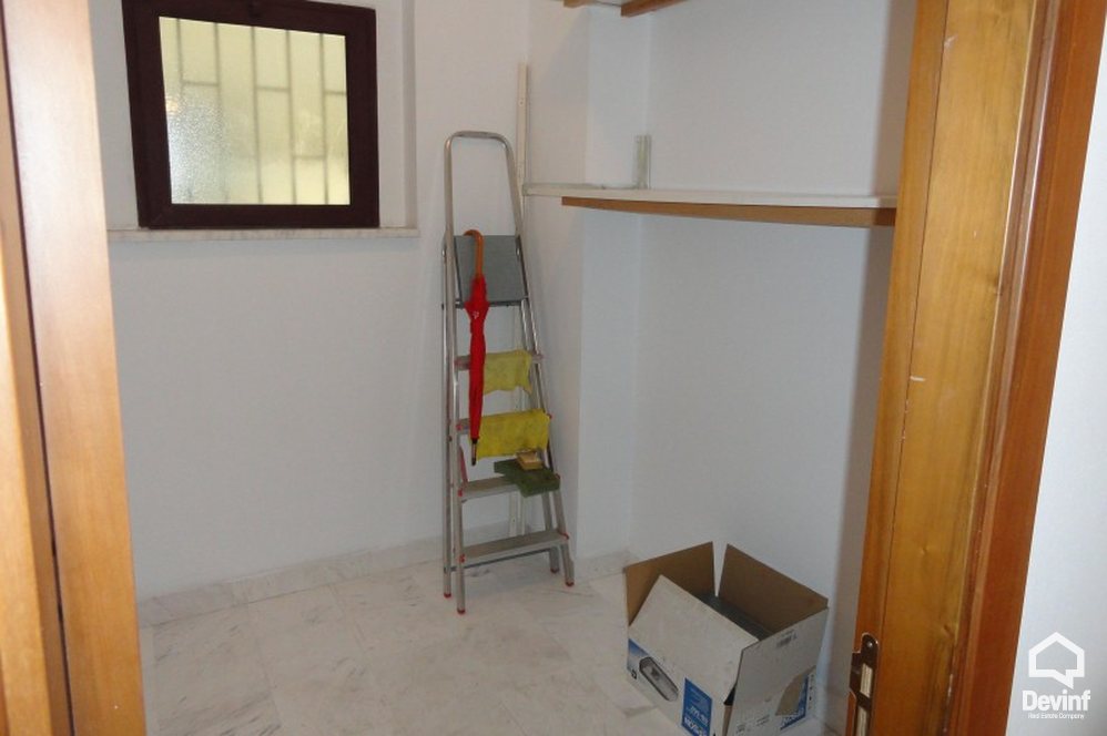 Tirane Qera Apartament 3+1+G Apartament ne pallat te ri ne qender te Tiranes apartament zyre qender biznesi