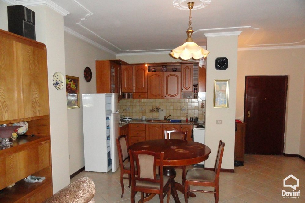 Tirane Qera Apartament 2+1+A Apartament ne nje ndertim te ri ne zonen e Bllokut apartament