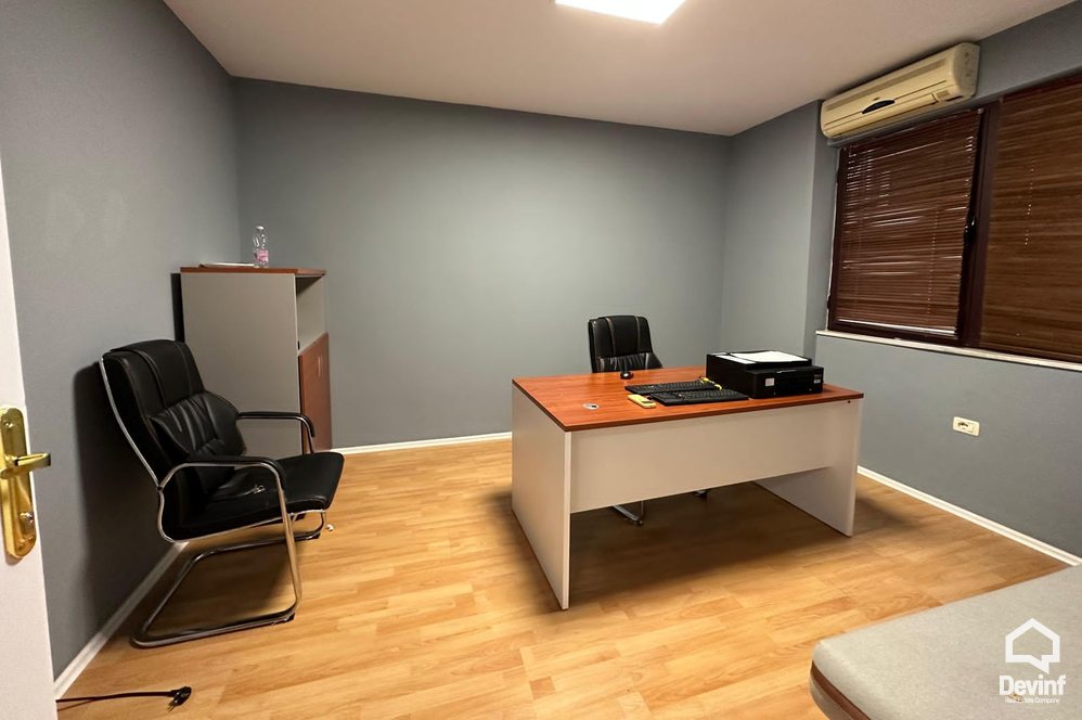 Tirane For Rent Office 2+1 Office positioned in a new building in Blloku area Office