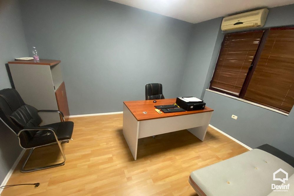 Tirane For Rent Office 2+1 Office positioned in a new building in Blloku area Office
