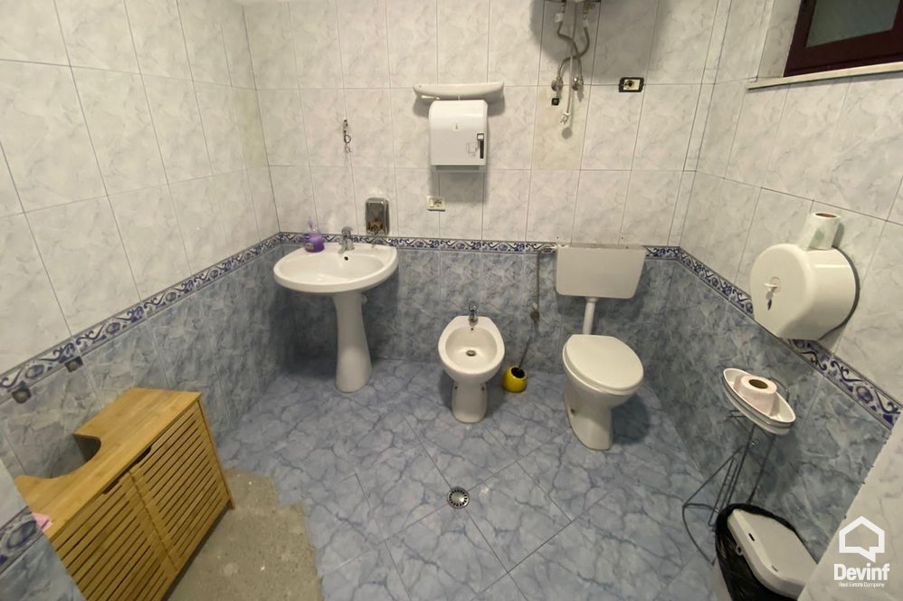 Tirane For Rent Office 2+1 Office positioned in a new building in Blloku area Office