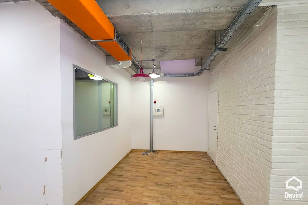 Tirane For Rent Office  Office in a business center located in the center of Tirana  Office Business Center Multifunctional Building