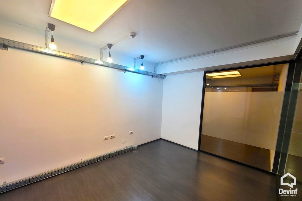 Tirane For Rent Office  Office in a business center located in the center of Tirana  Office Business Center Multifunctional Building