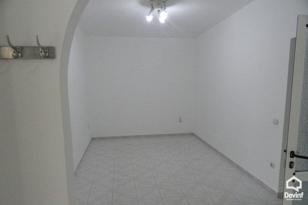 Tirane For Sale Office  Property for commercial activity that is located at Str. Myslym Shyri Apartment