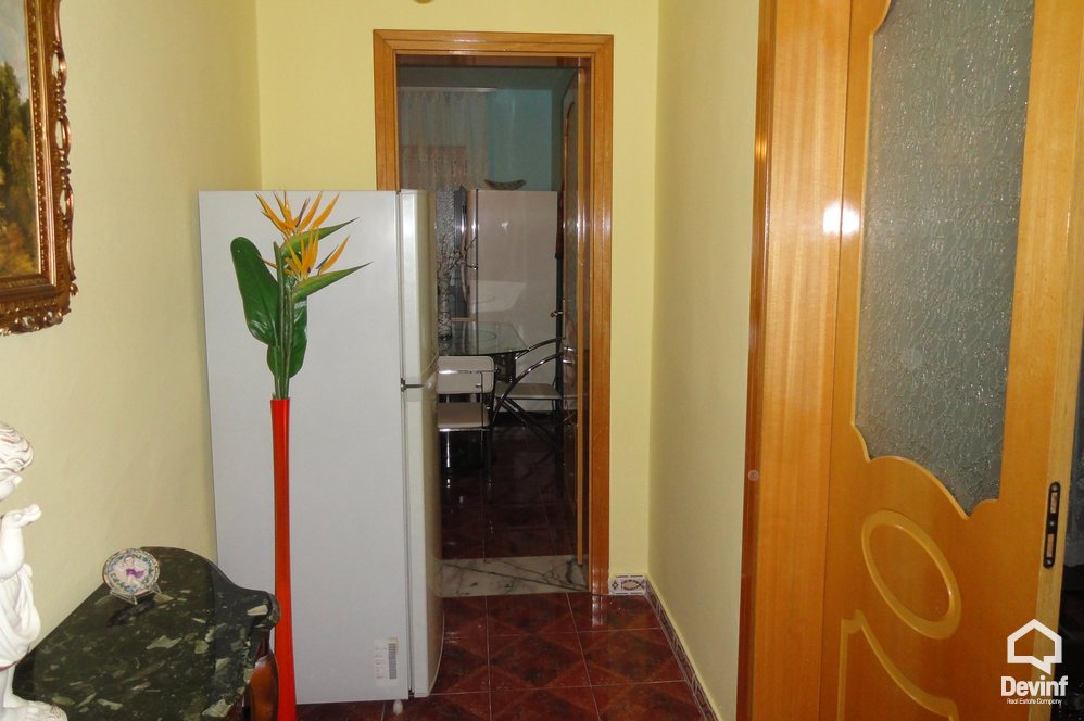 Tirane Shitje Apartament 3+1+A Rruga e Durresit, prane shkolles se mesme te pergjithshme Qemal Stafa apartament