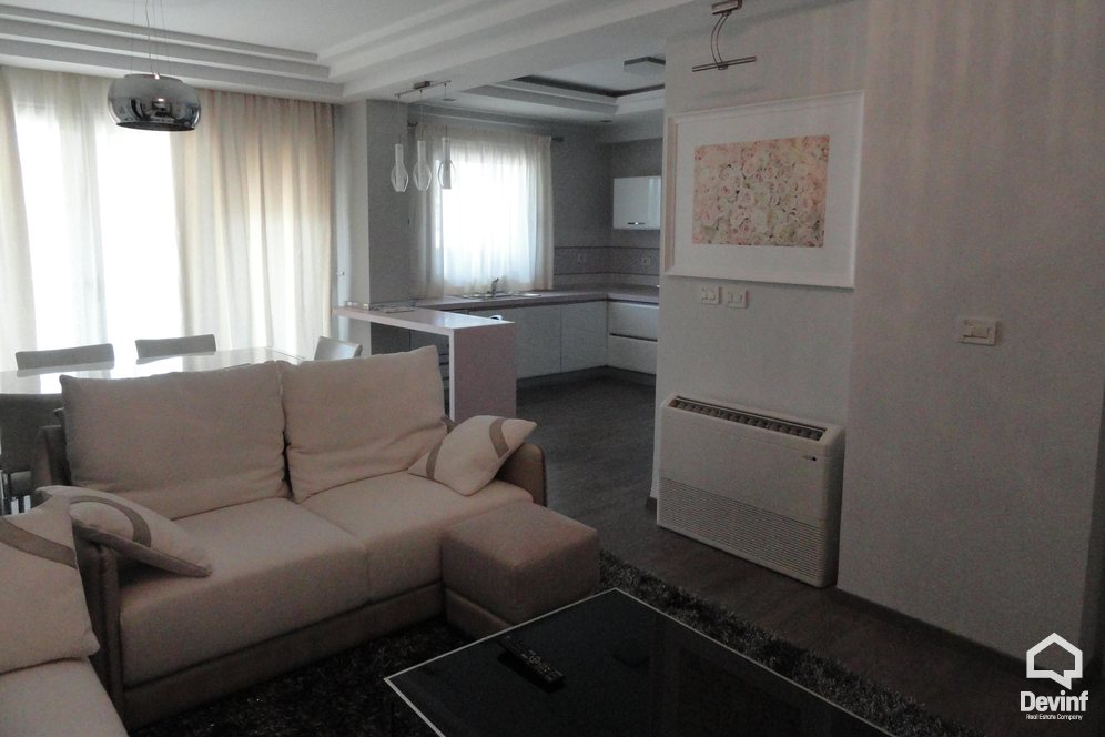 Me Qera Apartament 3+1+G Apartament ne nje ndertim te ri dhe modern prane Liqenit te Tiranes Tirane