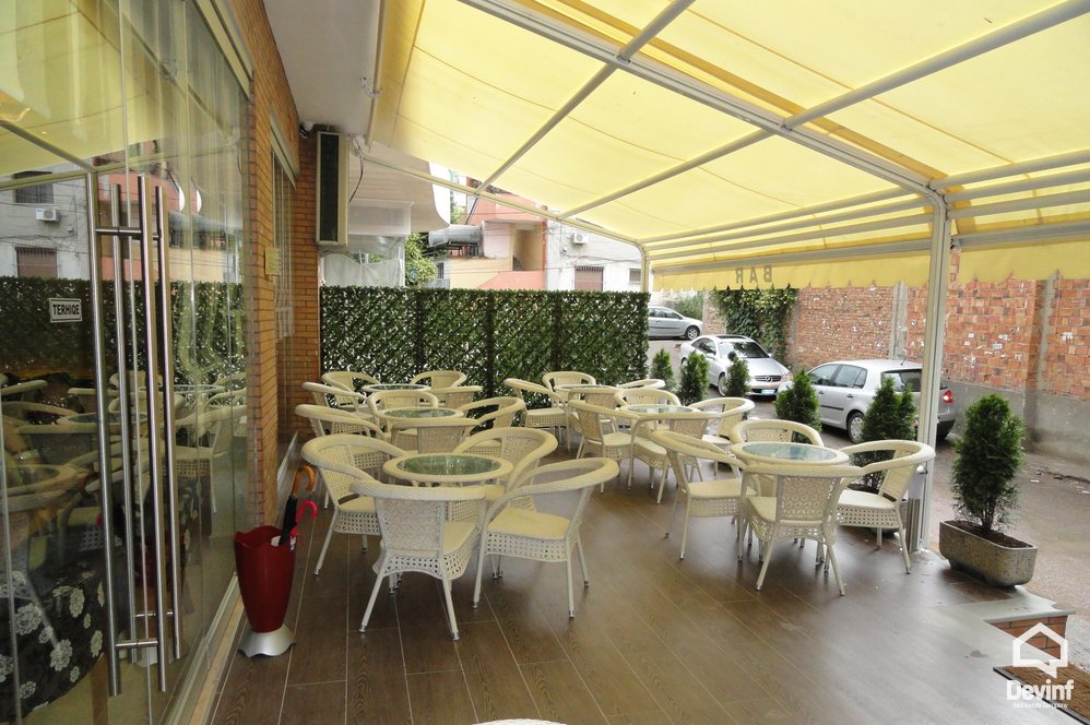Tirane Shitje Bar-Restorant  Prane rruges Myslym Shyri apartament