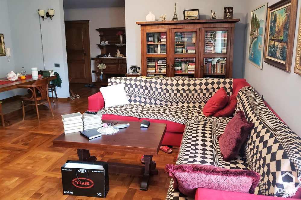 Tirane For Rent Apartment 2+1+A The apartment is located in a modern building in the area of Blloku Apartment