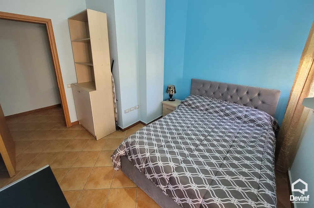 Tirane Qera Apartament 2+1+A Apartamenti ndodhet ne nje pallat te ri tek Rr. Elbasanit apartament