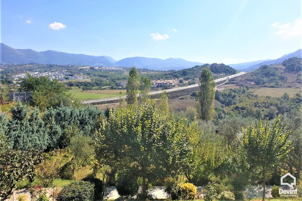 Tirane Shitje Toke  Mjull-Bathore, ne zonen e komunes se Farkes. toke per ndertim toke per agroturizem
