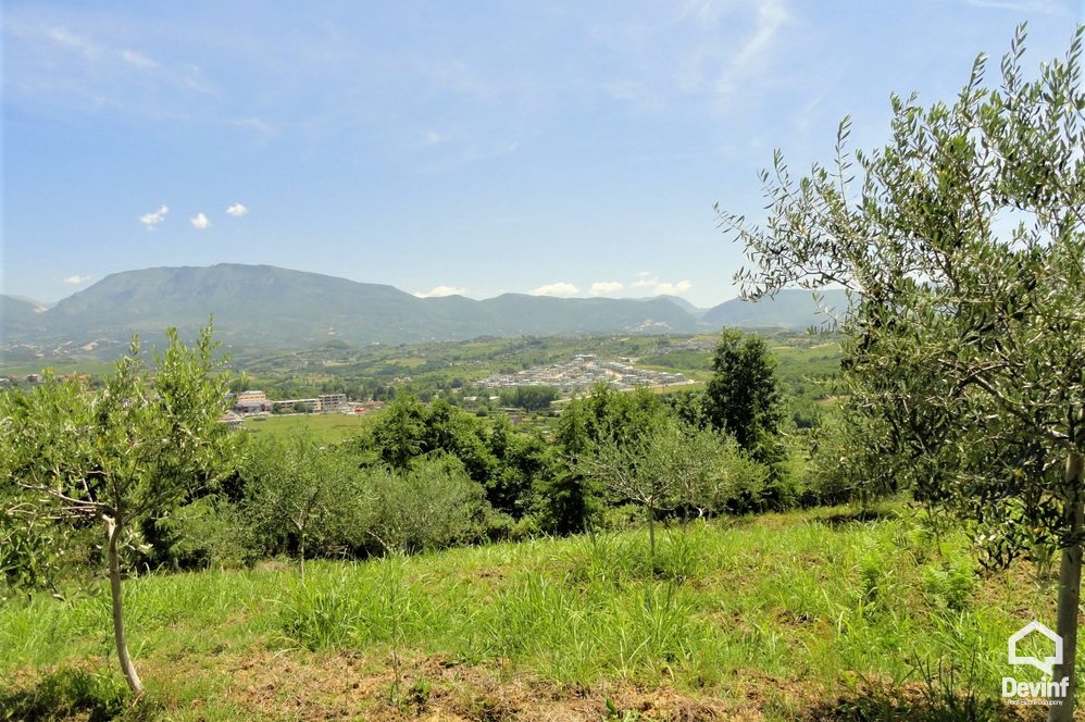 Tirane Shitje Toke  Mjull-Bathore, ne zonen e komunes se Farkes. toke per ndertim toke per agroturizem