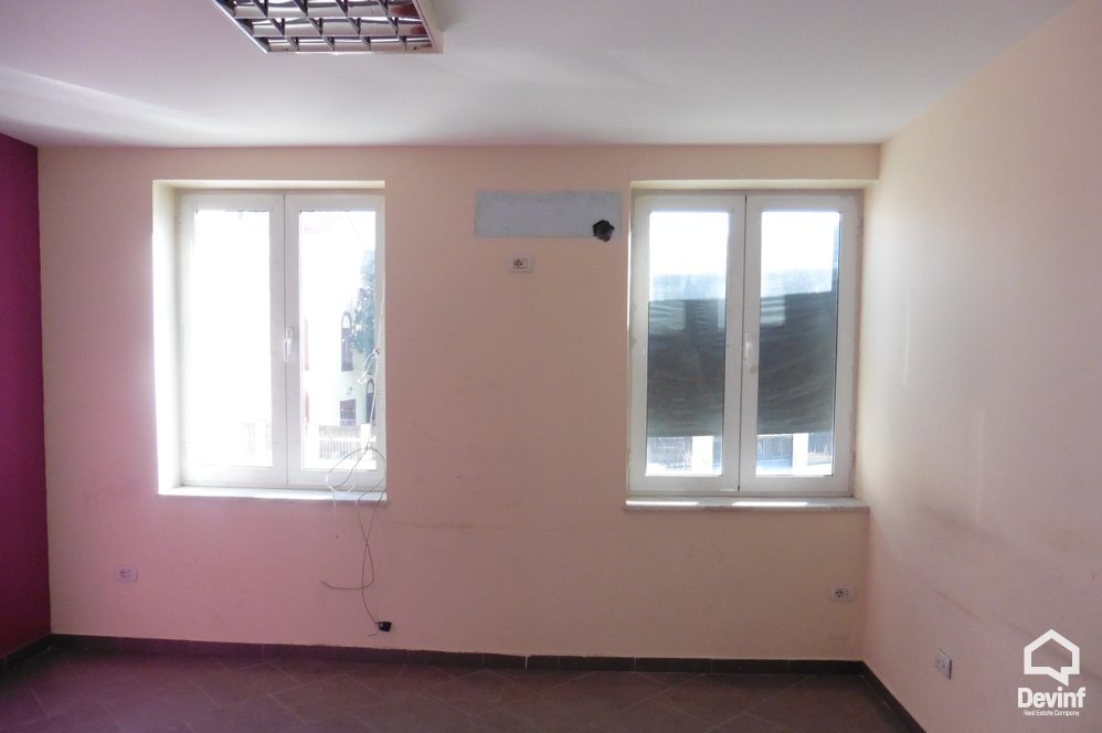 Tirane For Rent Office  Offices in Kombinat area Office