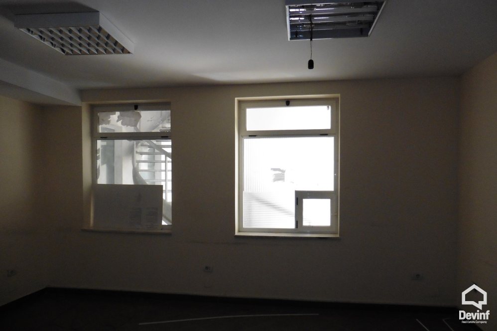 Tirane For Rent Office  Offices in Kombinat area Office