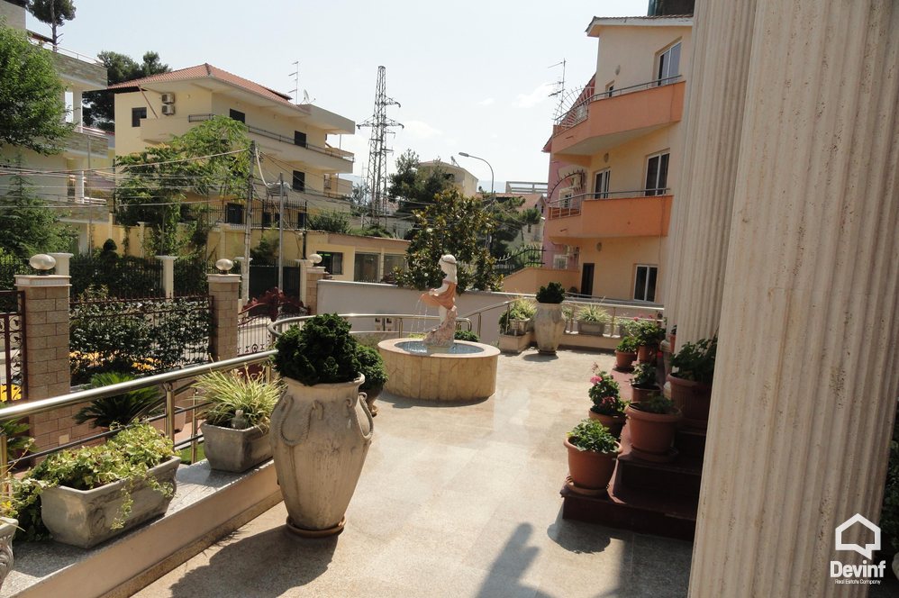 Tirane For Sale Villa Me shume se 4 dhoma Villa located near the U.S. Embassy residential compound Villa