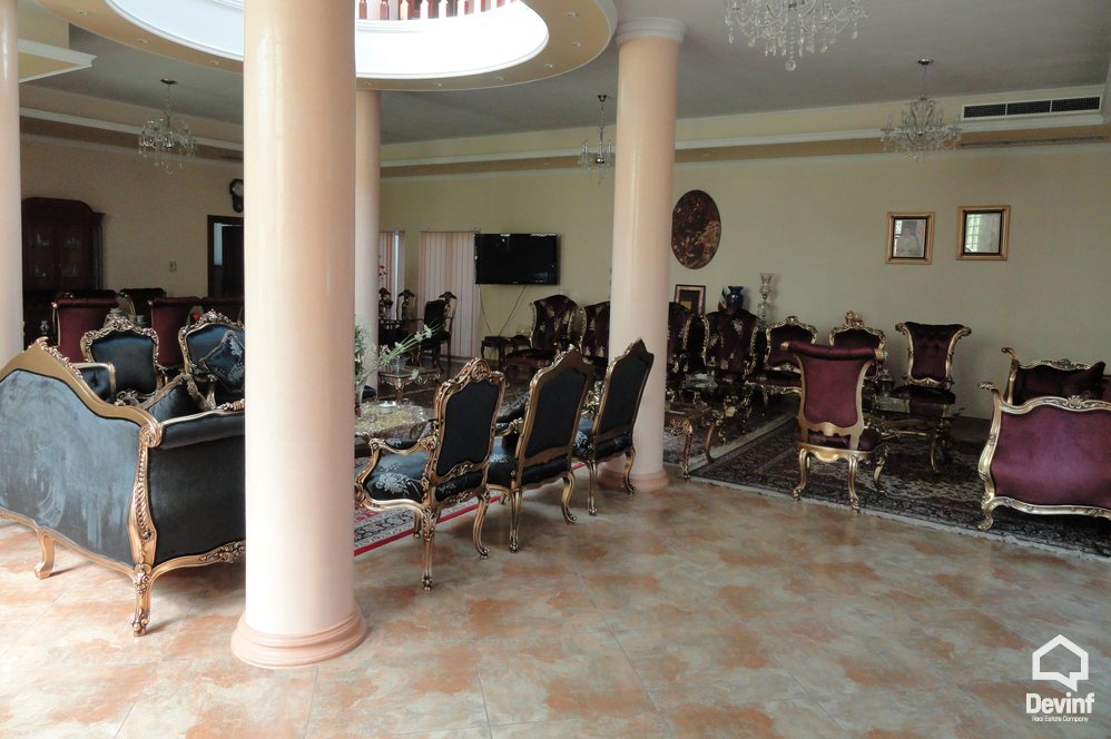 Tirane For Sale Villa Me shume se 4 dhoma Villa located near the U.S. Embassy residential compound Villa