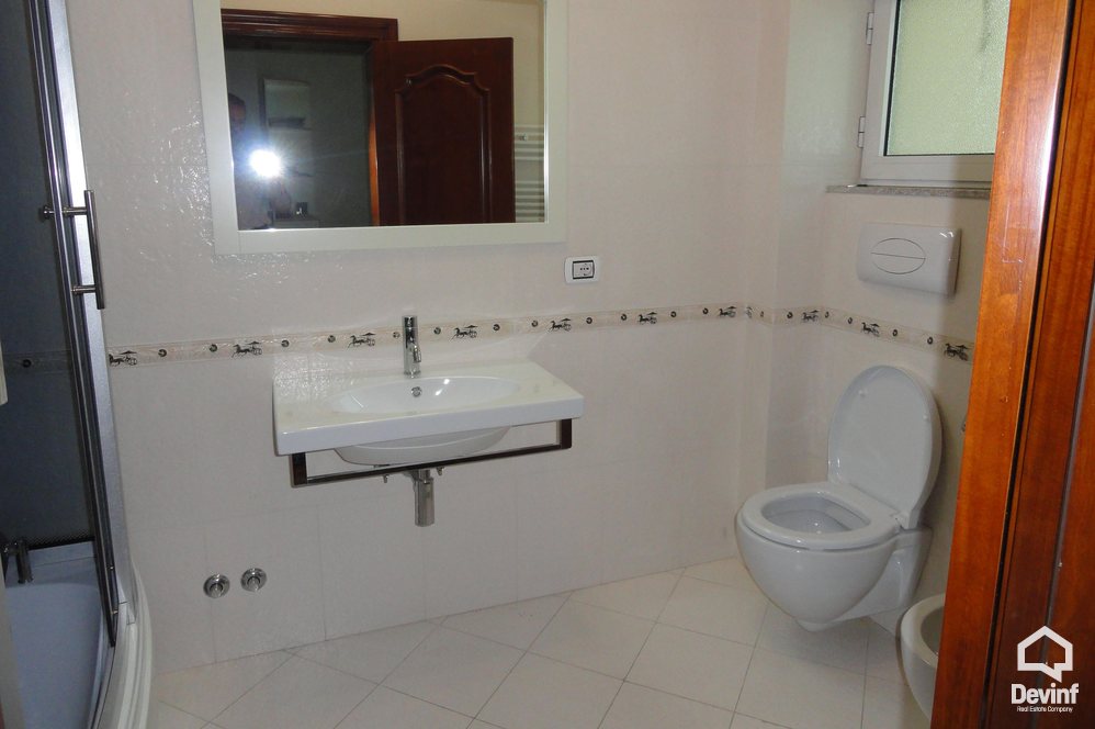 Tirane For Sale Villa Me shume se 4 dhoma Villa located near the U.S. Embassy residential compound Villa