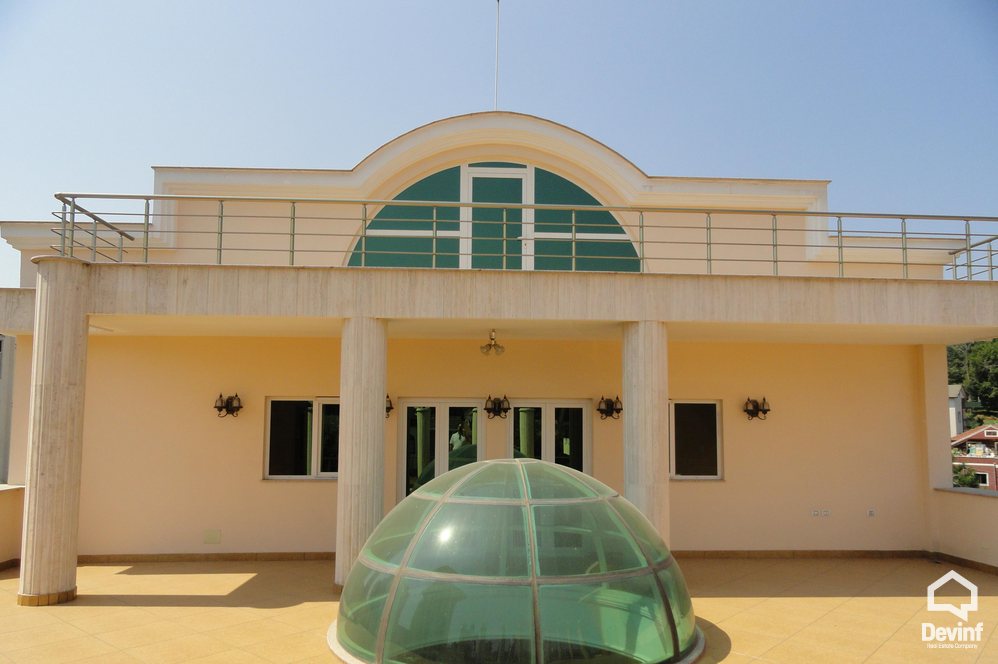 Tirane For Sale Villa Me shume se 4 dhoma Villa located near the U.S. Embassy residential compound Villa