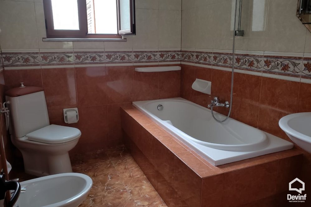 Tirane For Rent Apartment 4+1+G Apartament in a villa located close to Street Kavaja Apartment Villa Floor