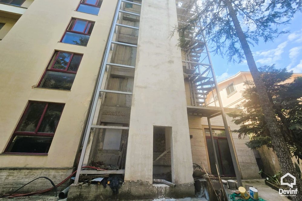Tirane For Rent Multifunctional Building  5-storey building in Tirana e Re area Office klinike spitalore shkolle Hotel azil per te moshuarit azil