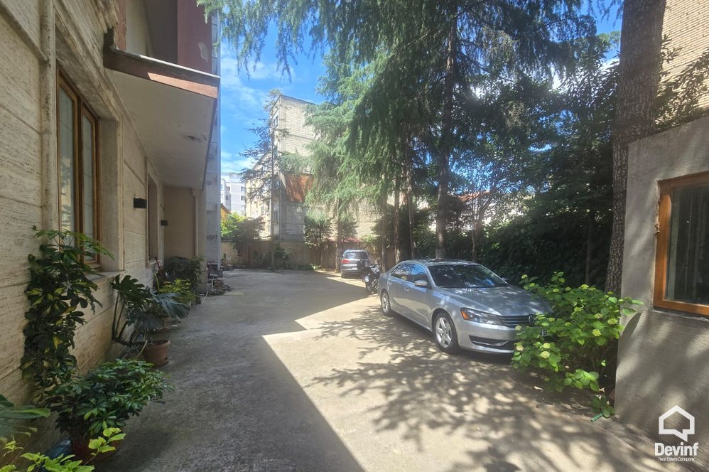 Tirane For Rent Multifunctional Building  5-storey building in Tirana e Re area Office klinike spitalore shkolle Hotel azil per te moshuarit azil