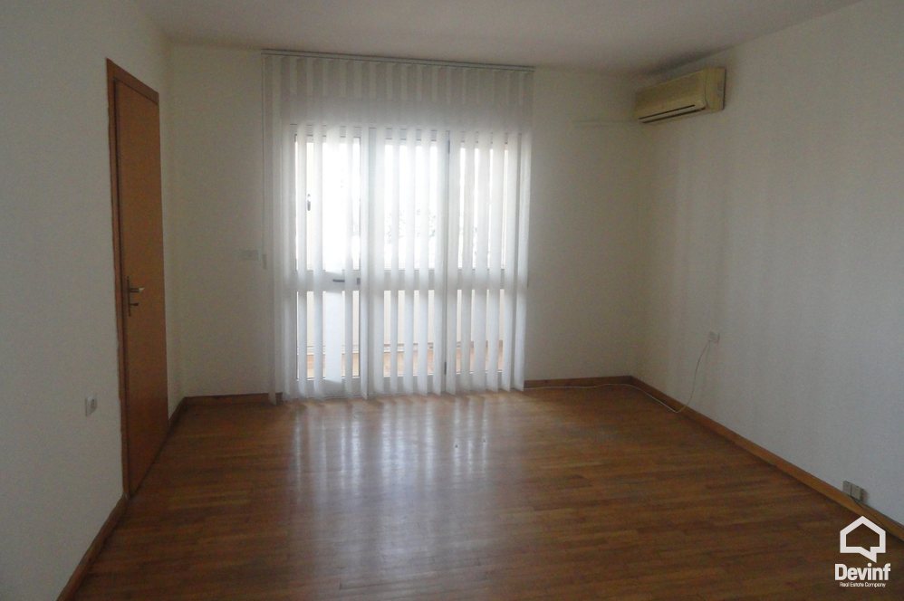Tirane Shitje Apartament 3+1+G Pallat i ri prane shallvareve apartament