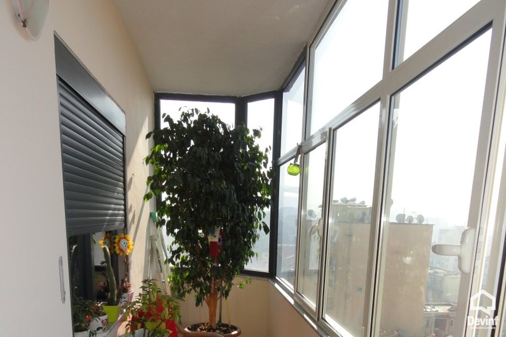 Tirane Shitje Apartament 2+1+A Ne fund te rruges Myslym Shyri apartament