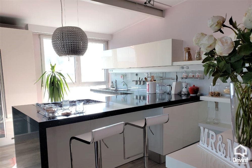 Tirane Shitje Apartament 2+1+A Prane Liqenit Artificial te Tiranes apartament penthouse