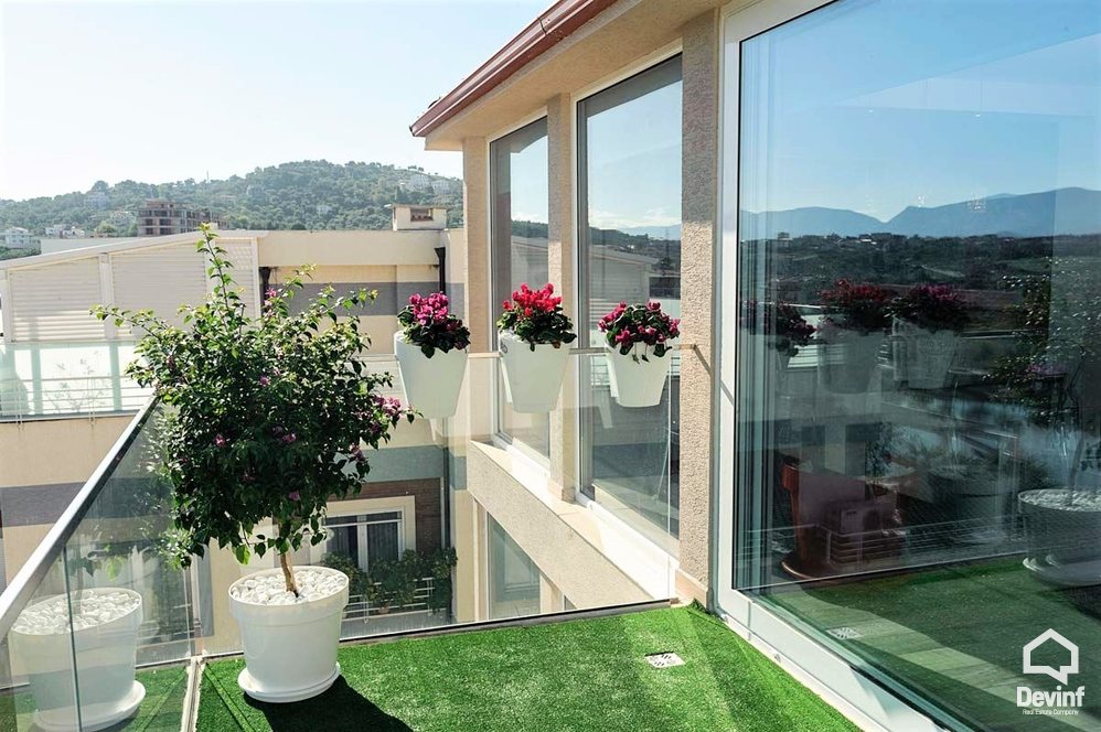 Tirane Shitje Apartament 2+1+A Prane Liqenit Artificial te Tiranes apartament penthouse