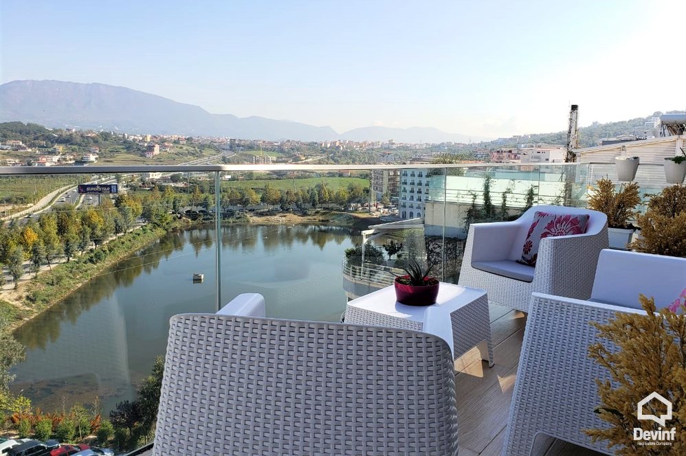 Tirane Shitje Apartament 2+1+A Prane Liqenit Artificial te Tiranes apartament penthouse
