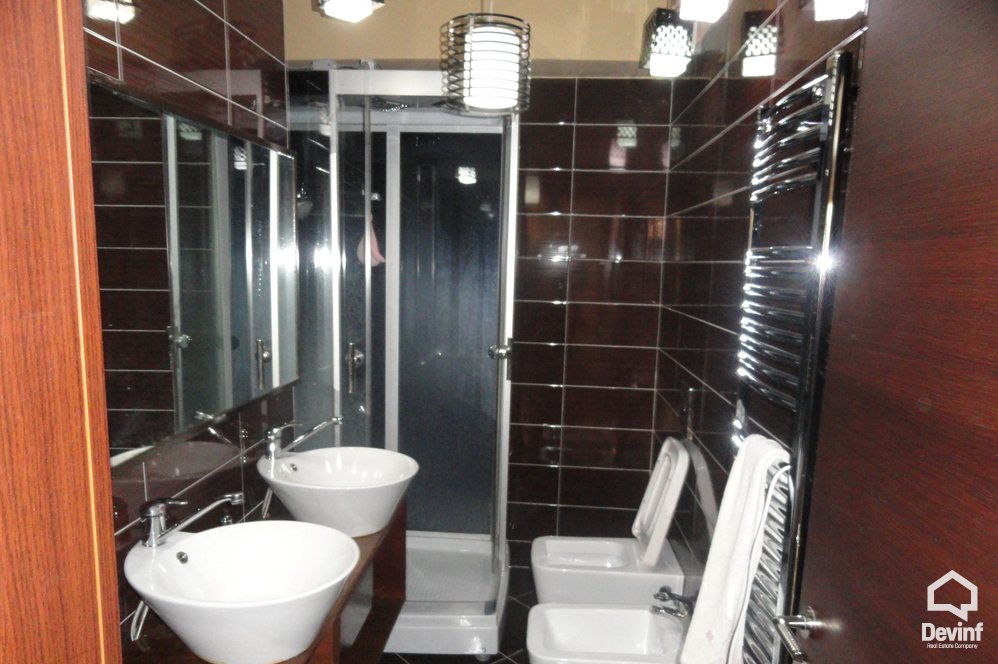 Tirane Shitje Apartament 3+1+A Fillimi i rruges Medar Shtylla, ish rruga Komuna e Parisit apartament