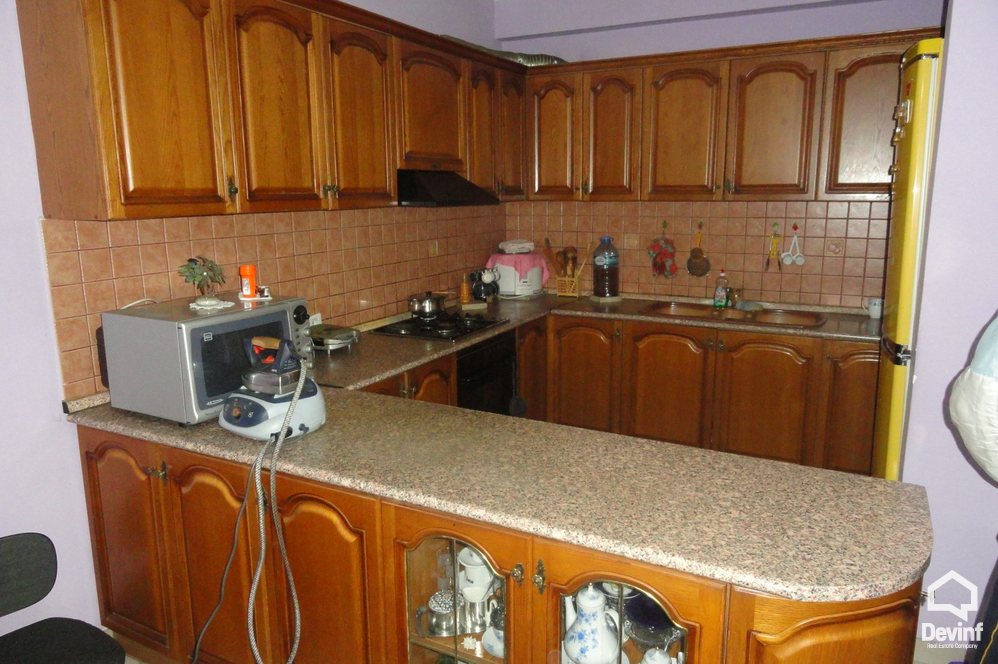 Tirane Qera Apartament 3+1+A Pallat i ri ne zonen e ish Bllokut apartament