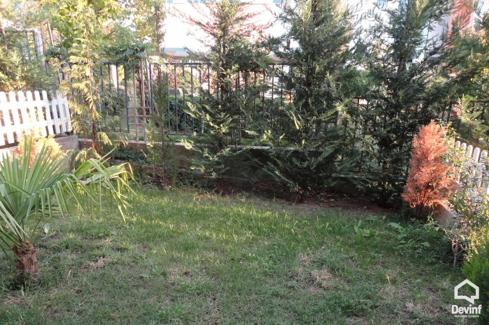 Tirane Qera Vile  Vile ne ne nje kompleks vilash ne rrethinat e Tiranes  kompleks rezidencial