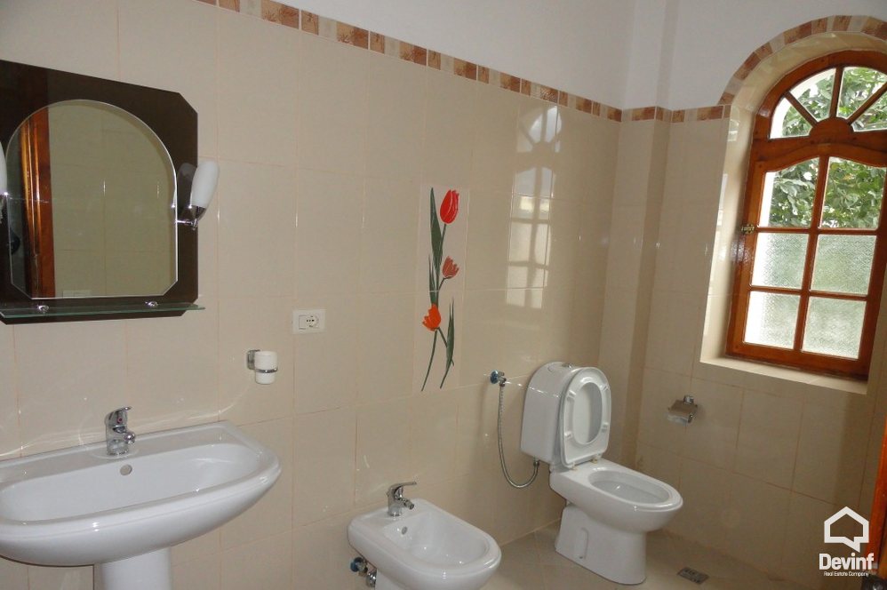 Tirane For Rent Villa Me shume se 4 dhoma Residential house located close to Student City Villa